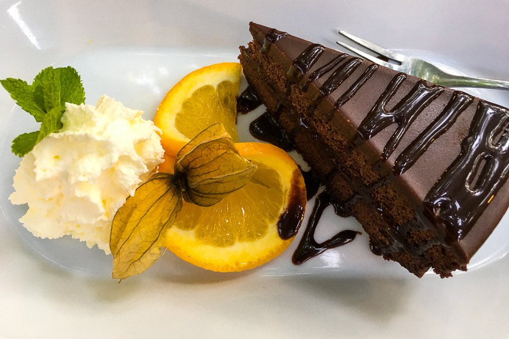 6 betaalbare restaurants (én specialiteiten) in Wenen: sachertorte in Klein Steiermark