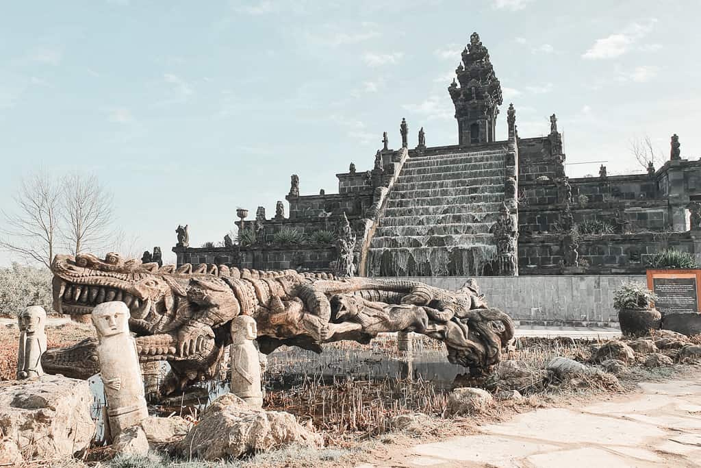 Tempel in Pairi Daiza, beste dierentuin van Europa