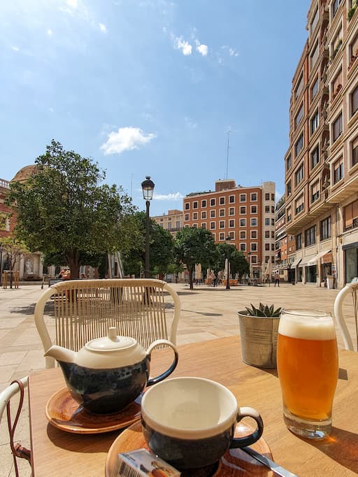 Plaza del colegio del Patriarca