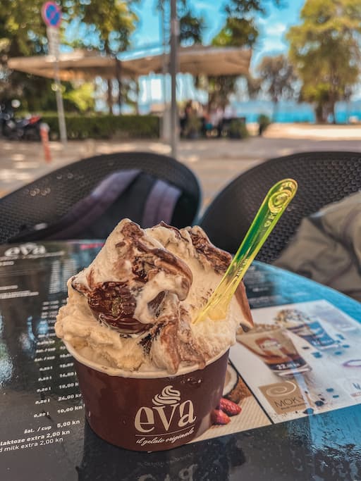 wat te doen in Zadar, Kroatië: activiteiten + reistips: lekker eten en drinken