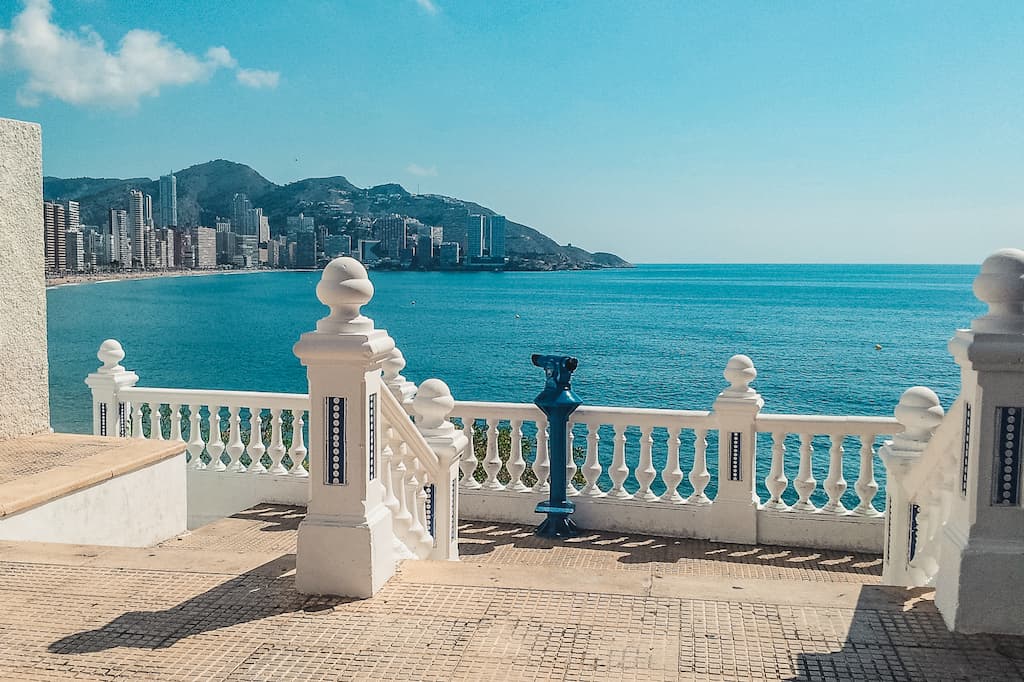 Benidorm in Spanje: leukste activiteiten om te doen: Balcón del Mediterraneo