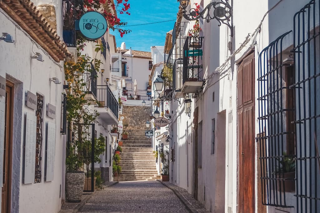 Altea Costa Blanca in Spanje: mooiste bezienswaardigheden + wat te doen