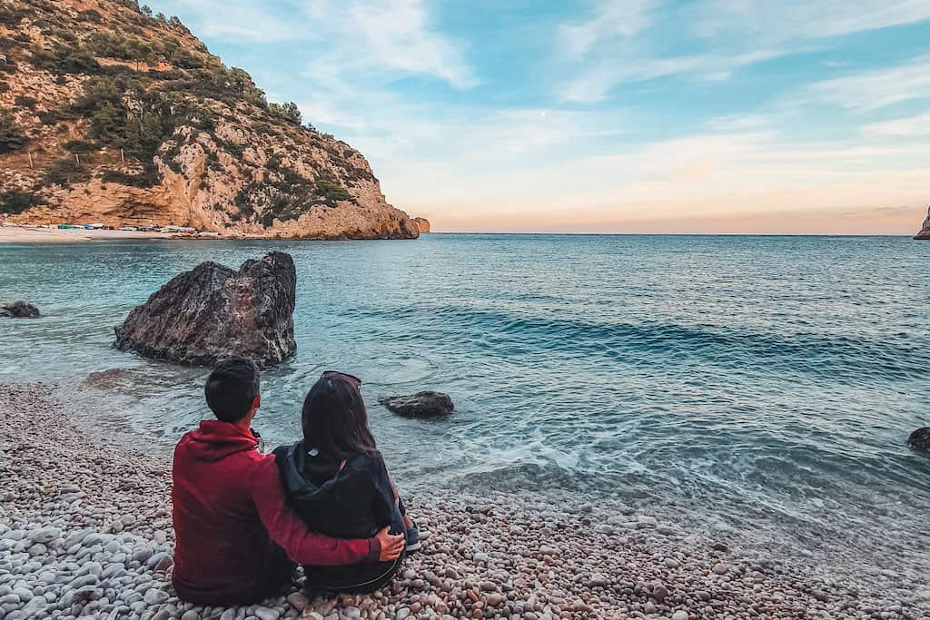 bezienswaardigheden in Jávea aan de Costa Blanca in Spanje + wat te doen op vakantie: Playa La Granadella