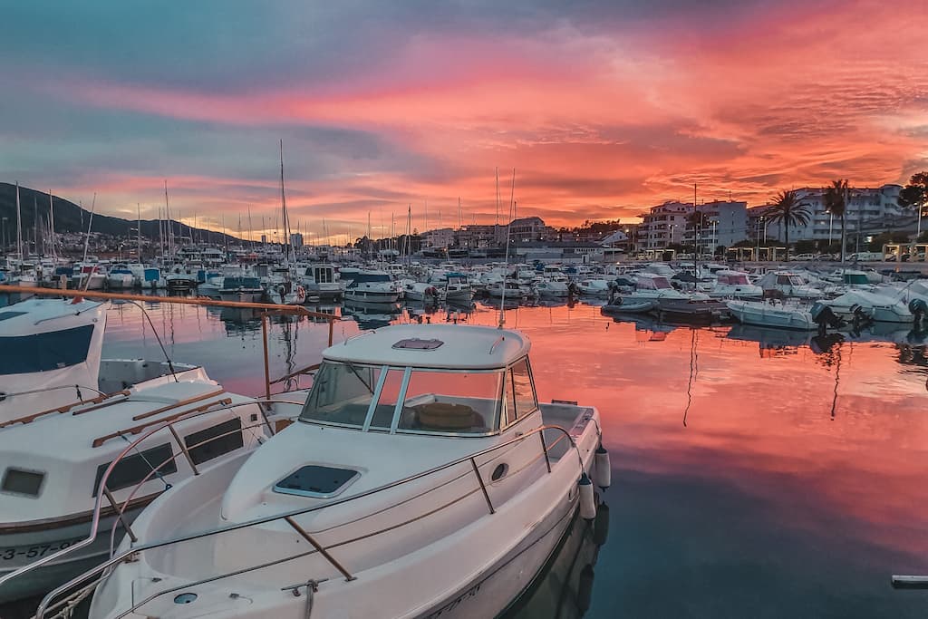 Altea Costa Blanca in Spanje: mooiste bezienswaardigheden + wat te doen : Boot huren
