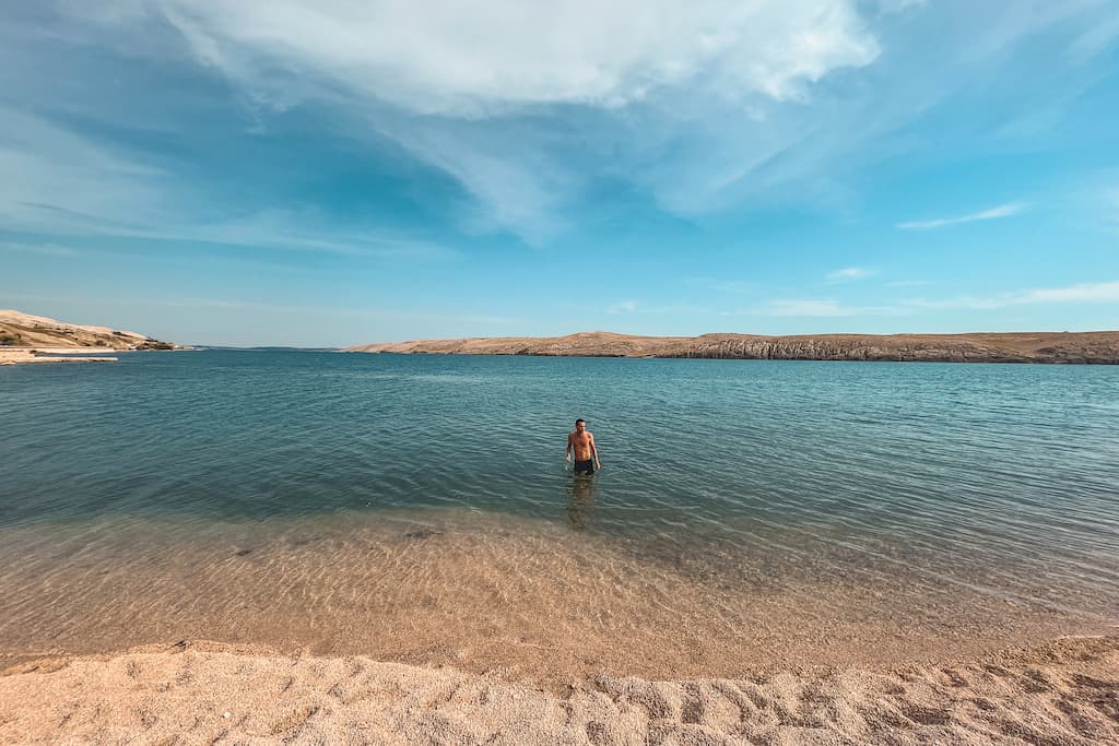 Op roadtrip langs de mooiste plekken in de regio Zadar: Pag