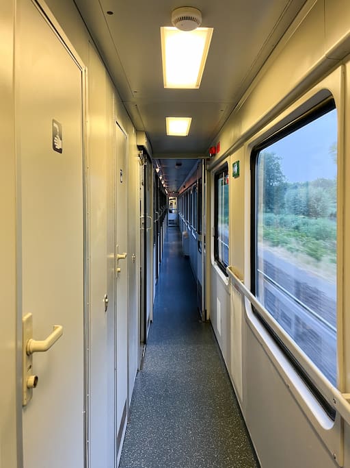 Met de ÖBB nachttrein naar Tirol in Oostenrijk