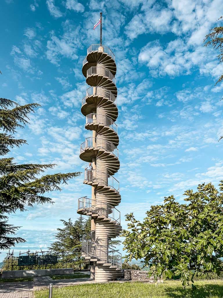 Gonjače toren