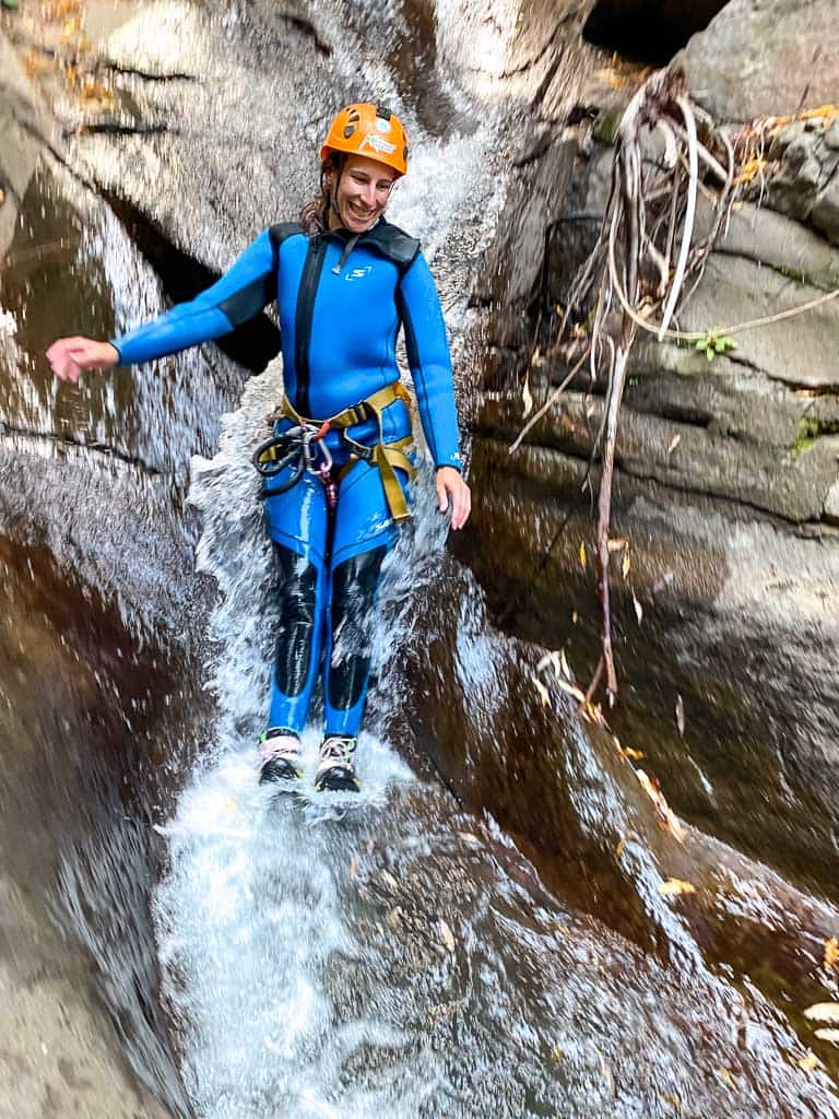 canyoning met Adventure Kingdom in Ribeira do Cidrão in Nuns Valley