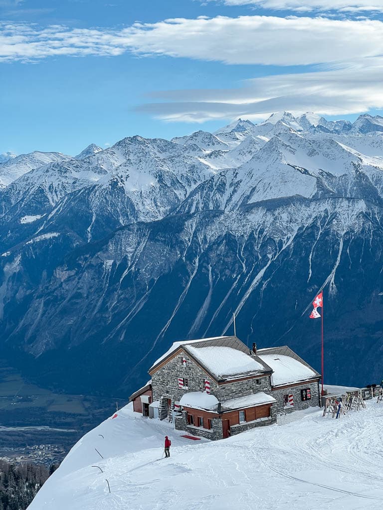 Cabane des Violettes 