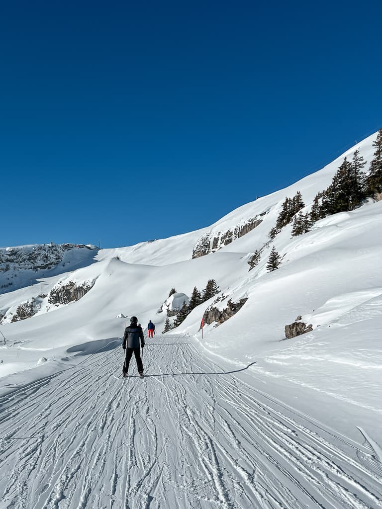 Winter magie in Crans-Montana: skiën en unieke activiteiten