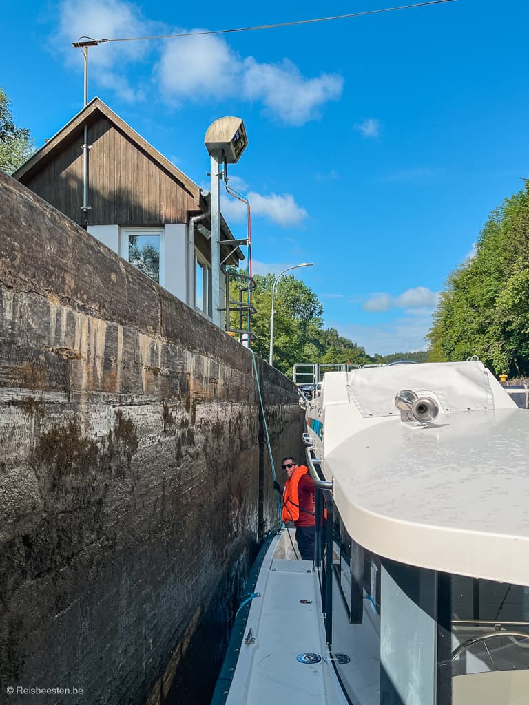 onze vaarvakantie in Frankrijk zonder vaarbewijs met Le Boat