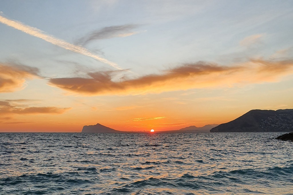 Wat te doen en bezienswaardigheden in de omgeving van Calpe Costa Blanca , Spanje : Boottocht bij zonsondergang
