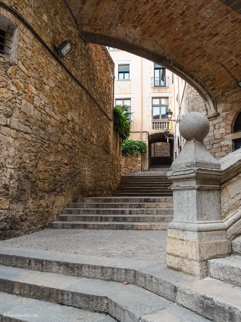 Wat te doen in de stad Gerona (Girona) in Spanje: Pujada de Sant Domenec