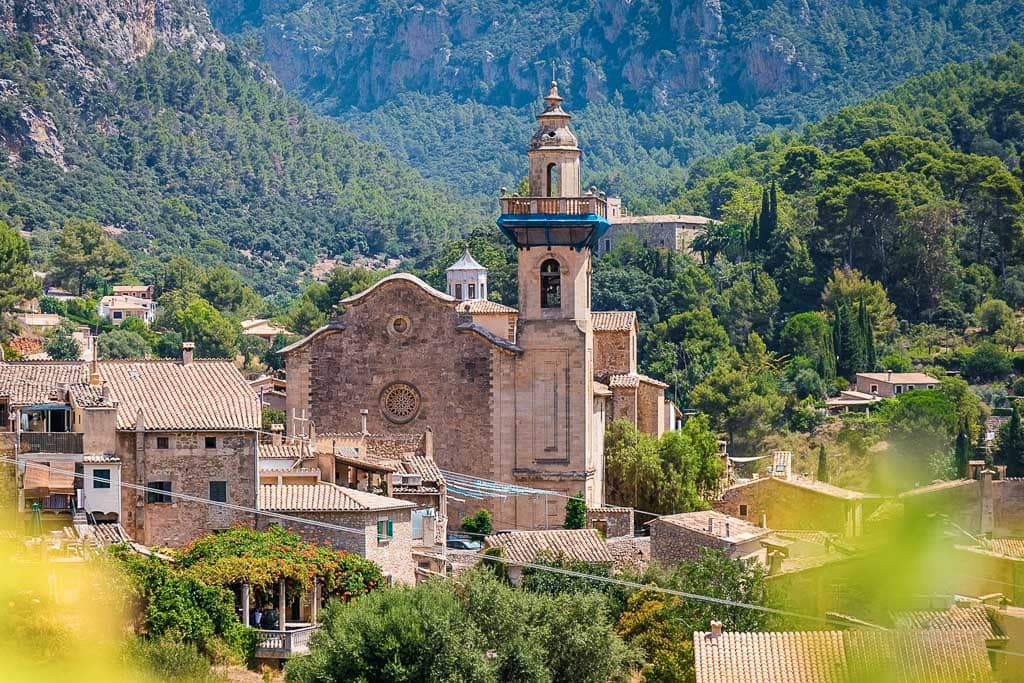Rondreis Mallorca: route voor 8 dagen + wat te doen: Valldemossa