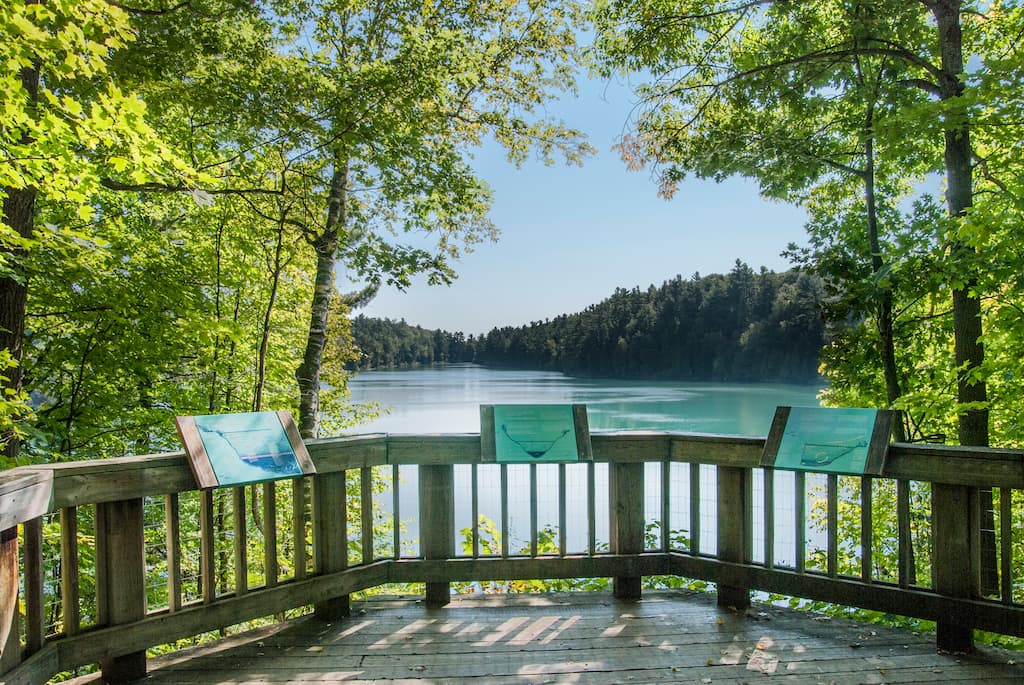Zomer in Ottawa in Canada: leuke activiteiten om te doen: Gatineau park wandelen en trailrunnen