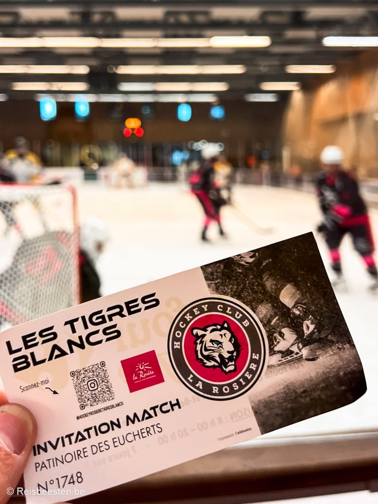 Zomer in La Rosière in Frankrijk: leuke activiteiten om te doen: ijshockey match