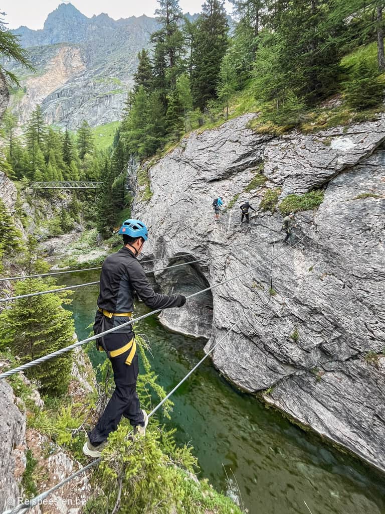 Micro-avontuur in Val de Bagnes in Zwitserland: wandelen, fietsen & kamperen : Via ferrata Saxifrage