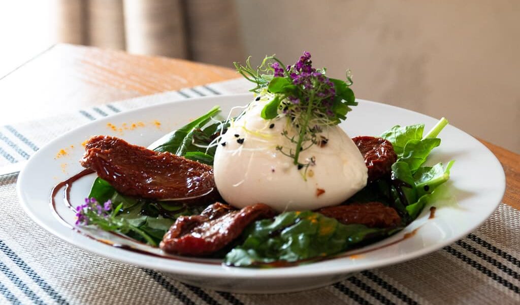 Sarthe & Mayenne: verborgen parels van Pays de la Loire in Frankrijk: Aubergede la Vegre restaurant