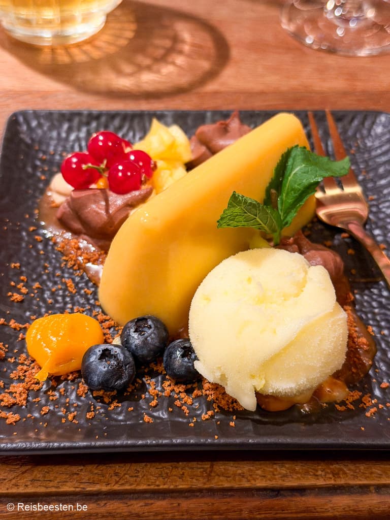 Culturele citytrip Amsterdam Nederland: musea & restauranttips: mondi dessert eten