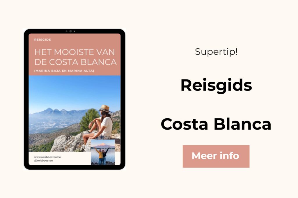 Banner online reisgids (e-book) met al onze expertise over de Costa Blanca boordevol persoonlijke tips, hidden gems en praktische informatie. Auteur Reisbeesten