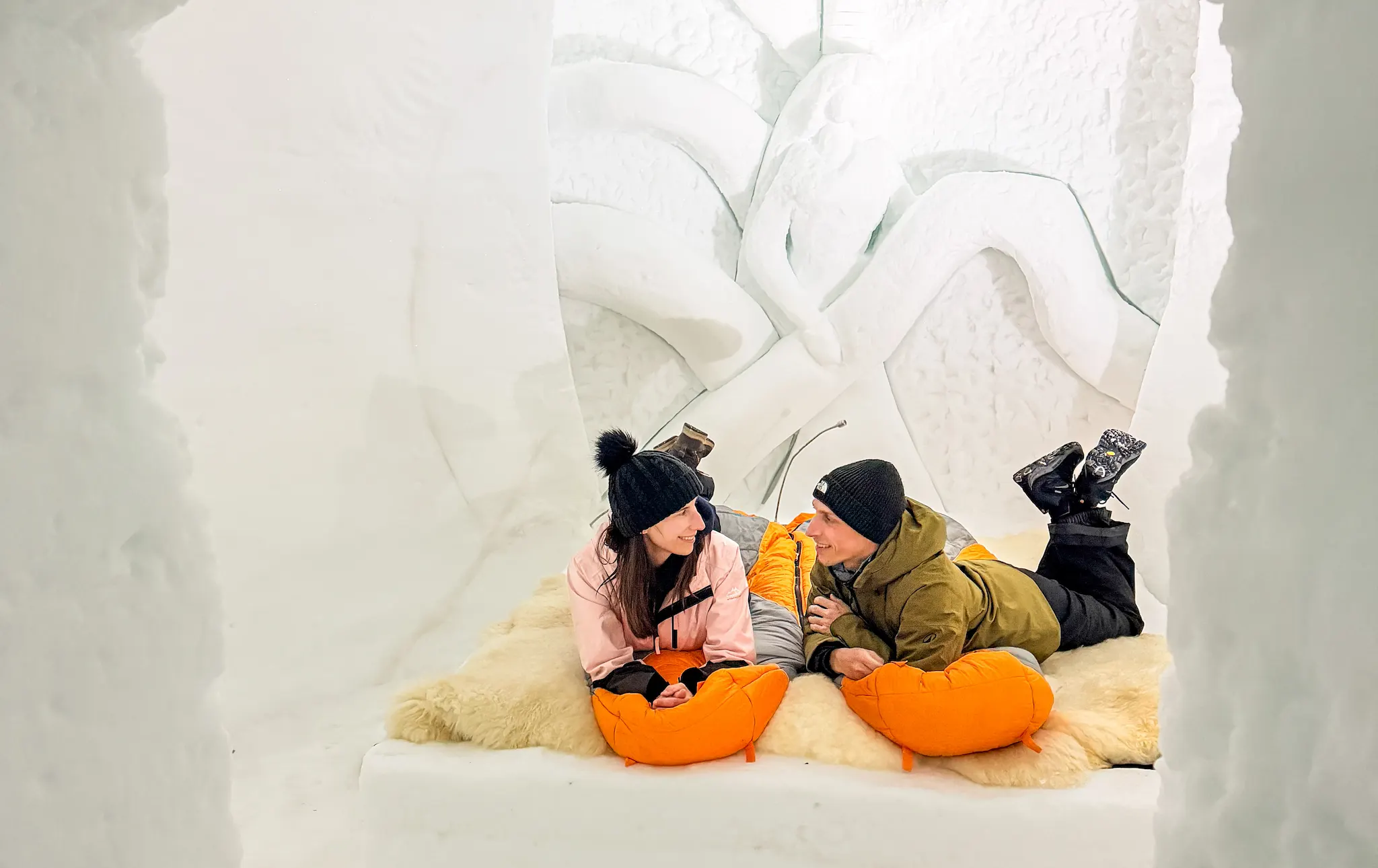 Overnachten in een iglo in Davos Zwitserland: onze ervaring in het Iglu-Dorf : kamer
