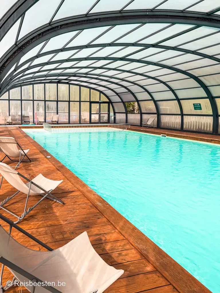 Huttopia camping overdekt en verwarmd zwembad