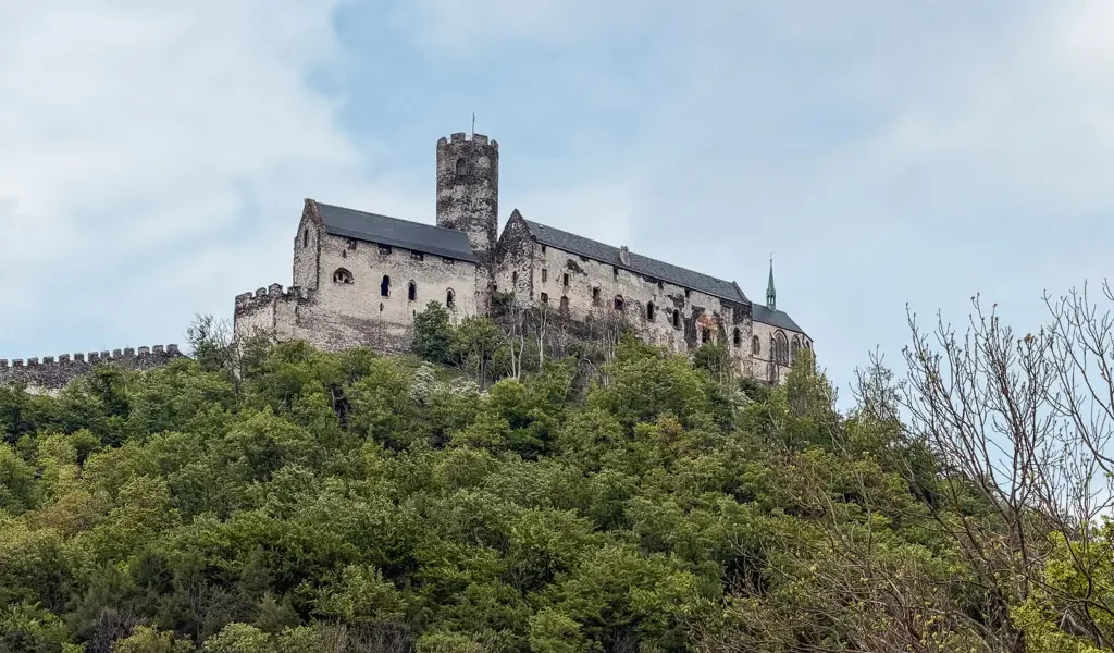 Roadtrip Tsjechië: tips & route voor onontdekt Bohemen: Bezděz kasteel