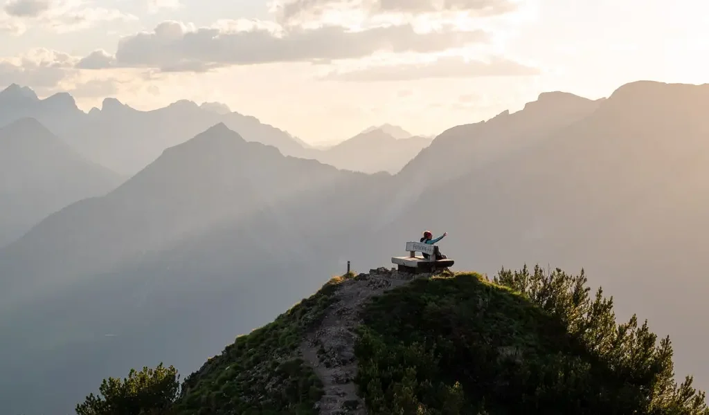 Wandelen in het Alpbachtal in Oostenrijk: mooie routes & favoriete plekken: zonsondergang Gratlspitze