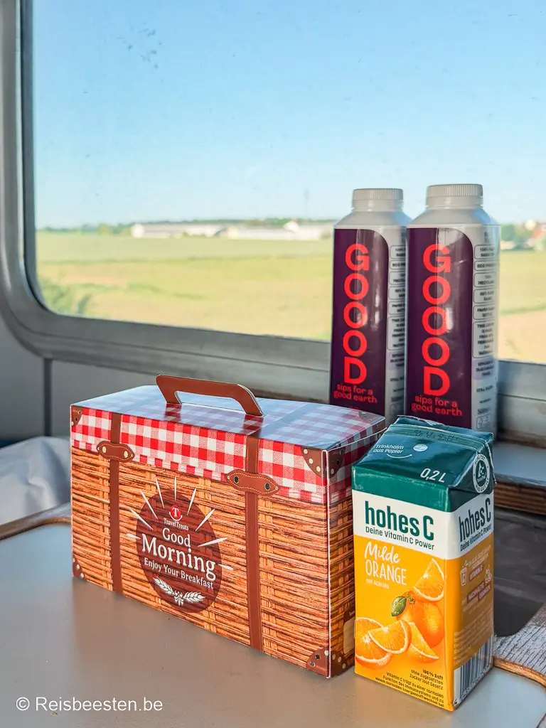 Review European Sleeper nachttrein: onze ervaring & tips: ontbijt op de trein