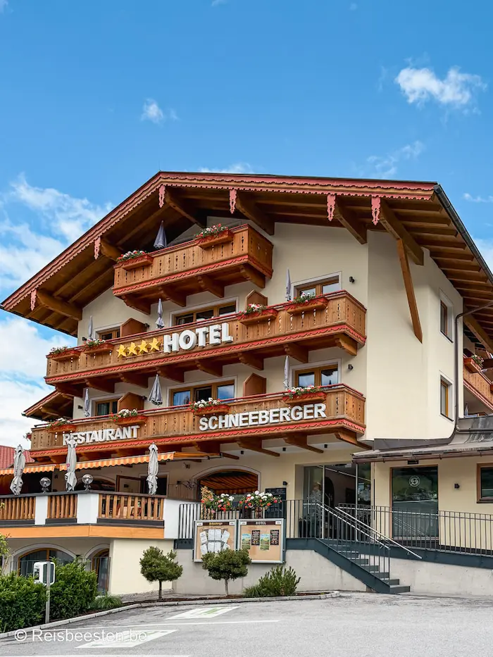 Ontdek Wildschönau in Oostenrijk : 5 prachtige wandelroutes & leukste dorpjes: Niederau Hotel Schneeberger